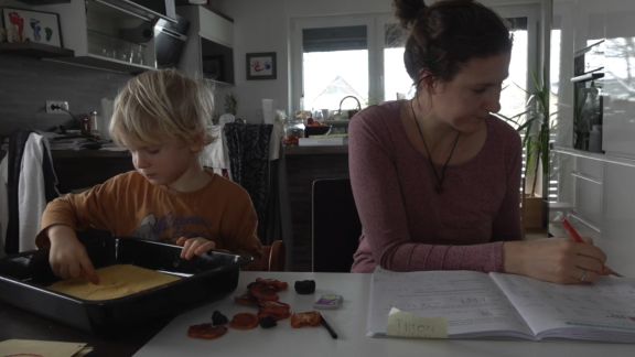 ŠOLA ZA ŽIVLJENJE / SCHOOL FOR LIFE